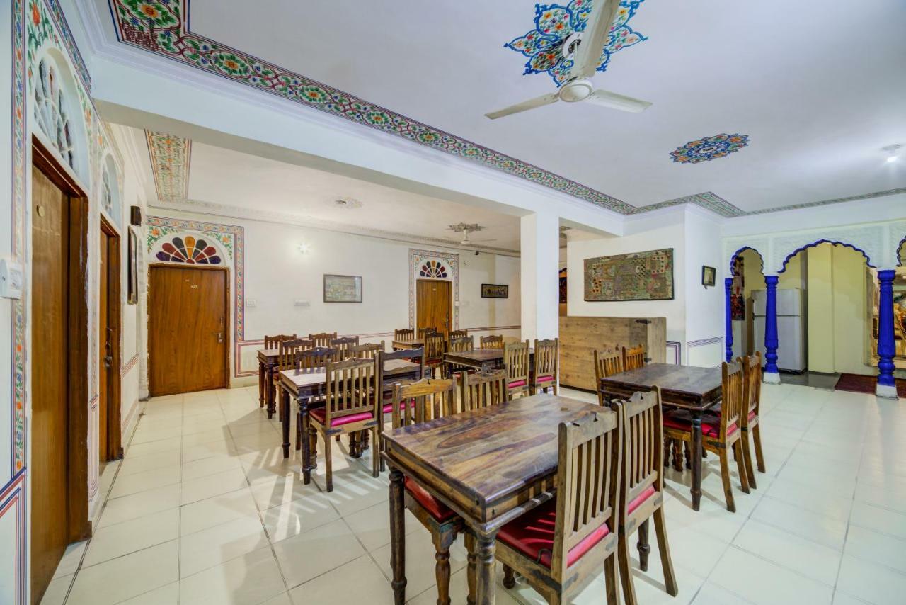 Oyo 40791 Hotel Hot N Fast Suratgarh Esterno foto