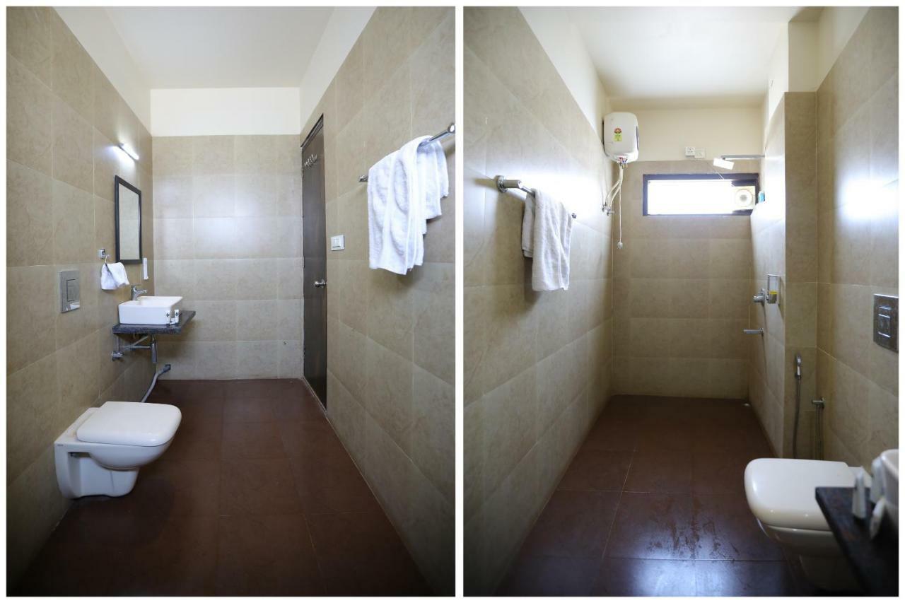 Oyo 40791 Hotel Hot N Fast Suratgarh Esterno foto