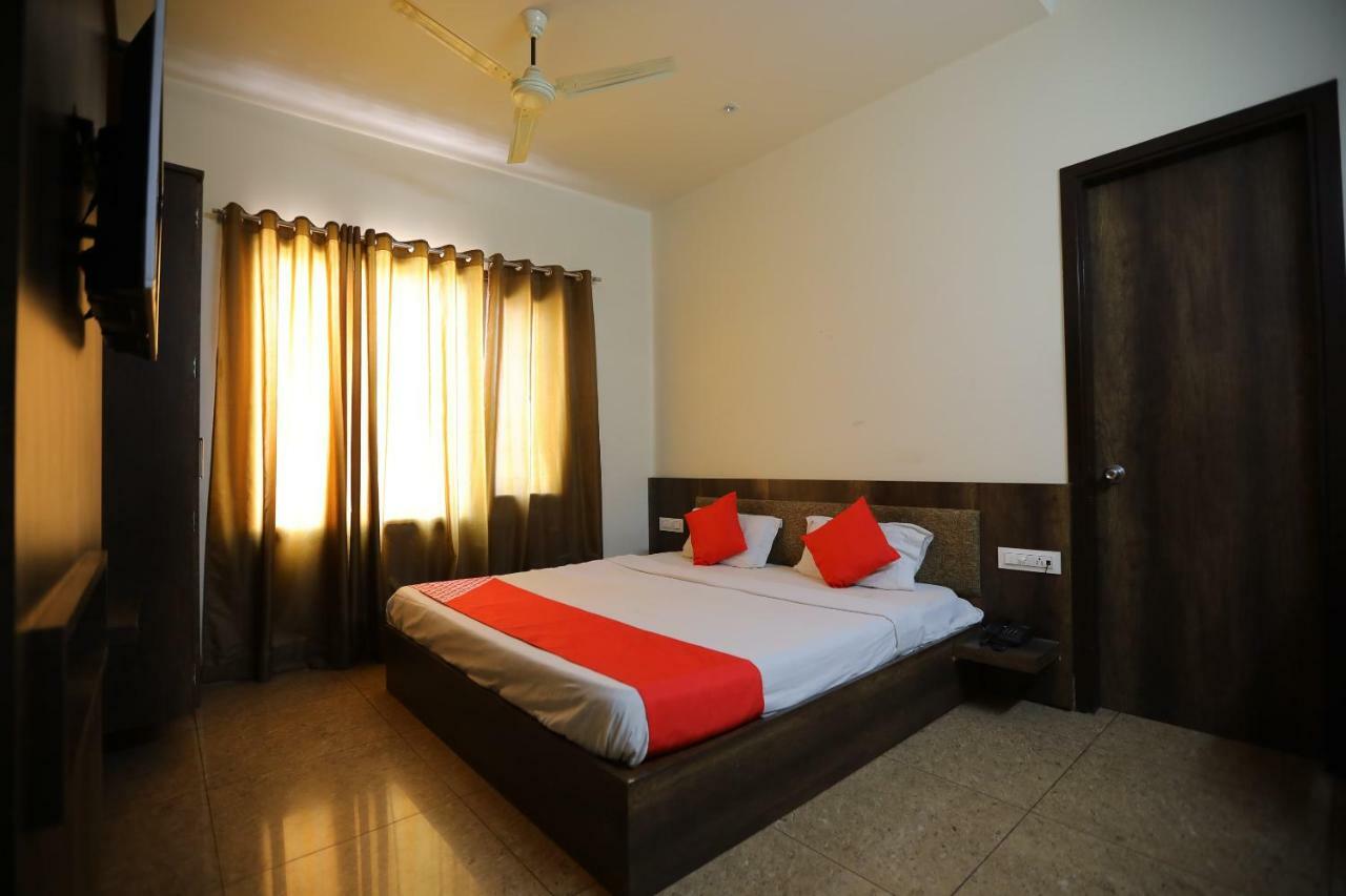 Oyo 40791 Hotel Hot N Fast Suratgarh Esterno foto